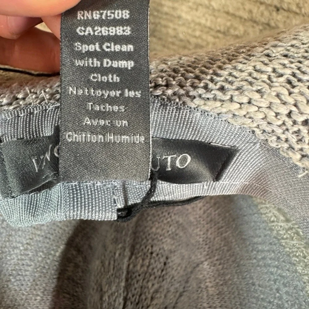 Vince Camuto Grey Knit Fedora Hat Silver Logo Crest One Size